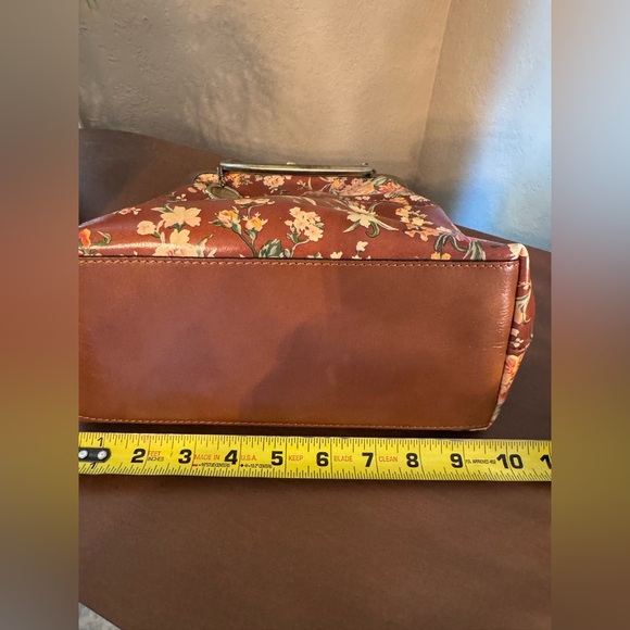 Patricia Nash Vintage Looking Floral Leather Bag With Kiss Lock- EUC - Picture 12 of 14